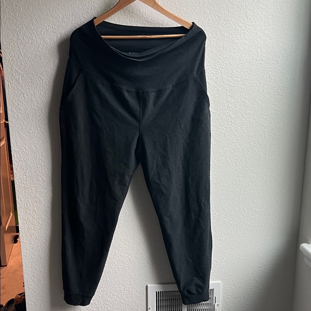 Beyond the bump Black Jogger Pants